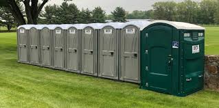 Best Deluxe Portable Toilet Rental  in Sheridan, CO
